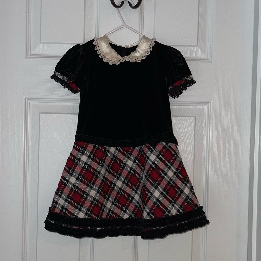 The Children’s Place dress